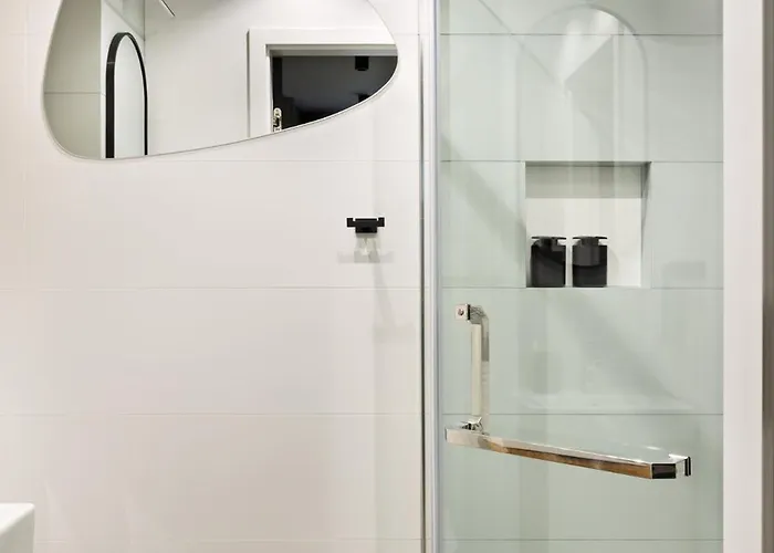 Berka 12 - Quiet Two-level דירה